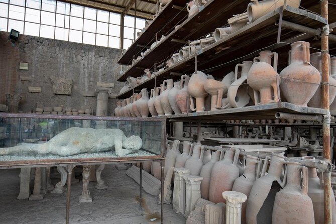 Pompeii: Small Group Tour with an Archaeologist - Why an archaeologist makes Pompeii easier to understand