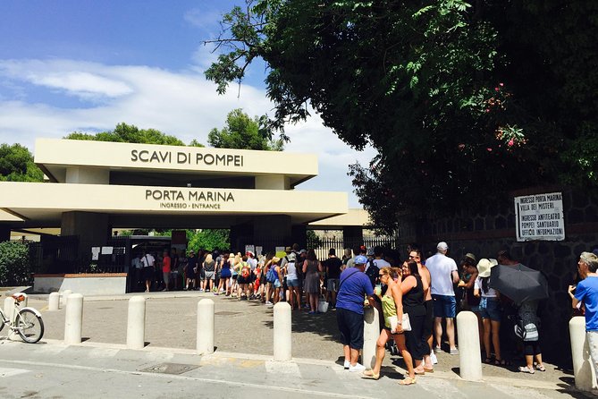 Pompeii: Small Group Tour with an Archaeologist - The theaters and a memorable sense of scale