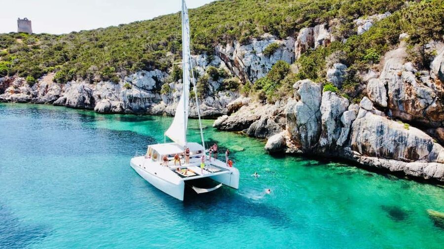 Porto Conte: Half-day catamaran tour with aperitif - Sardinian sausage, pecorino, and white wine