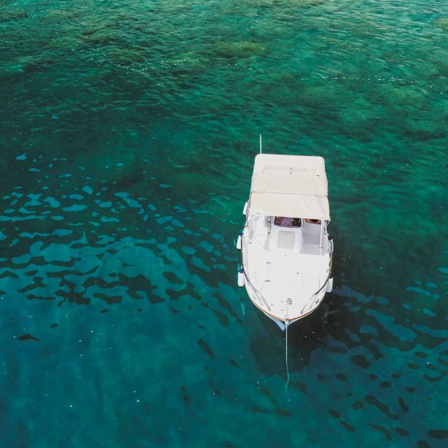 Portovenere: Isola Palmaria, Tino, and Tinetto Boat Tour - Tino and Tinetto, two smaller islands with a quieter feel