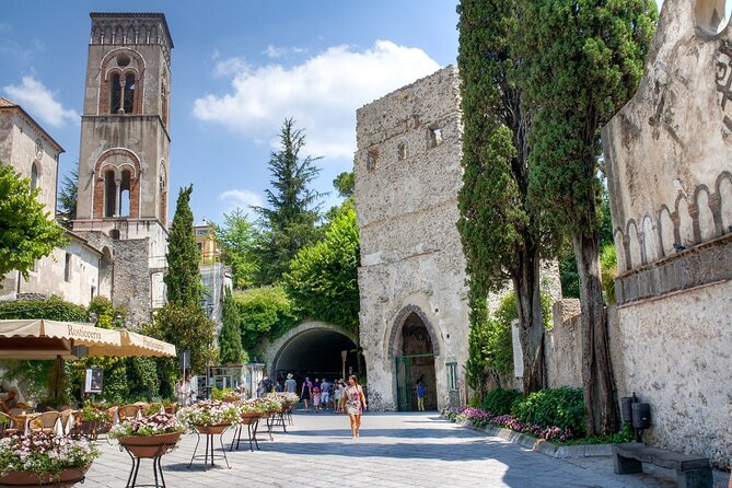 Positano, Amalfi & Ravello Group Tour with Optional Boat Ride - Who should book this tour