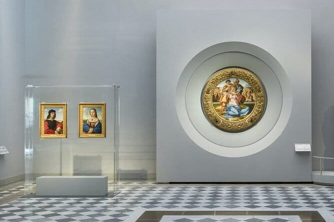 Premium Small-Group Uffizi Tour - Timed entry and the security line