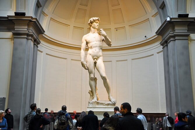 Private Florence Tour: 3-Hour Walking Tour with a Licenced Guide - Piazza della Signoria and Florence’s open-air sculpture collection