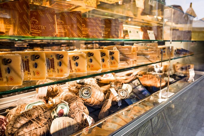 Private Half Day Parma Food Walking Tour - Parma’s monuments between bites