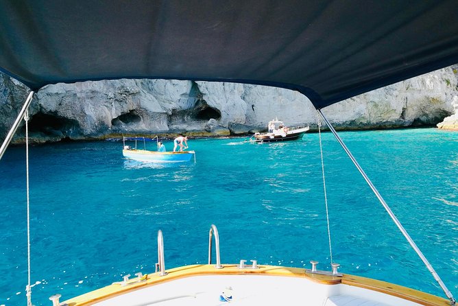Private Island of Capri by Boat - Swimming and snorkeling in Capri’s clear water