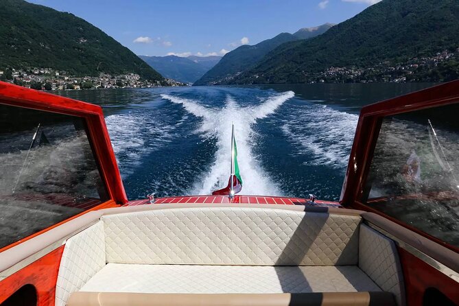 Private Tour by Classic Wooden Boat on Lake Como - Cernobbio, Villa d’Este, and Villa Pizzo