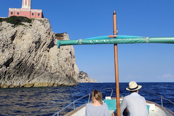 Private tour in a typical Capri boat - Key points to know before booking
