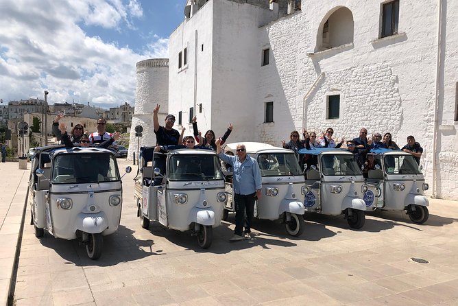 Private Tour of the Medieval Village of Ostuni by Tuk Tuk - Finding the meeting point without stress