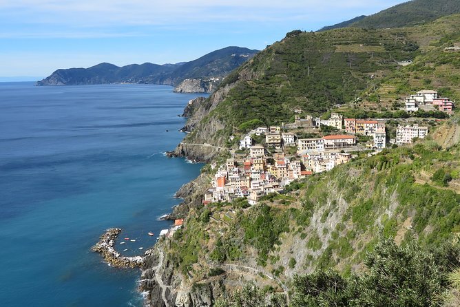 Private Tour to Cinque Terre from Florence - Corniglia: quieter, higher, and more demanding