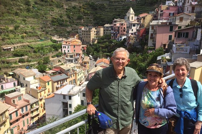 Private Tour to Cinque Terre from Florence - Manarola: your first taste of the cliffside villages