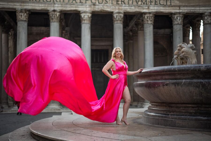 Professional Photoshoot in Rome - The Pantheon provides a classic final stop