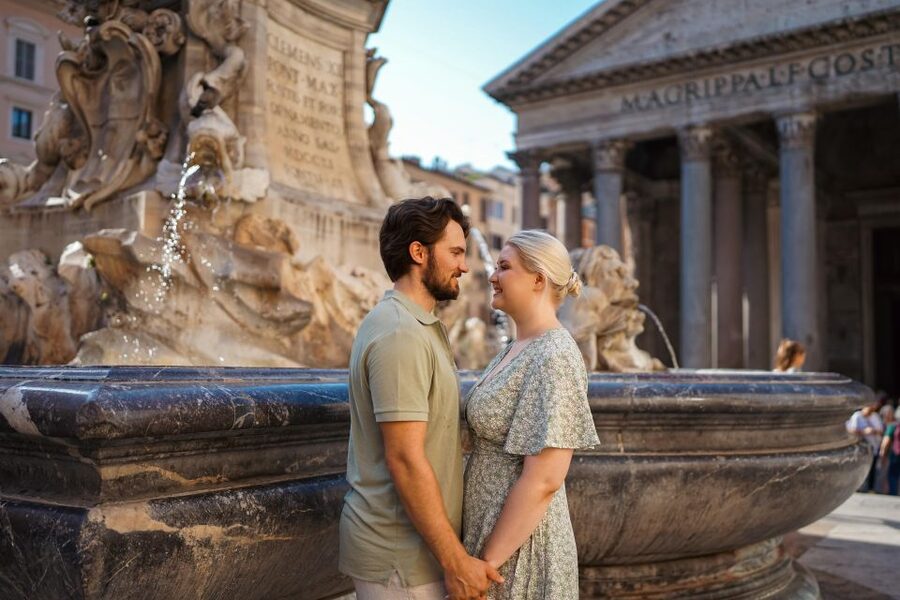 Professional Photoshoot in Rome - The Colosseum: Rome’s strongest photo setting