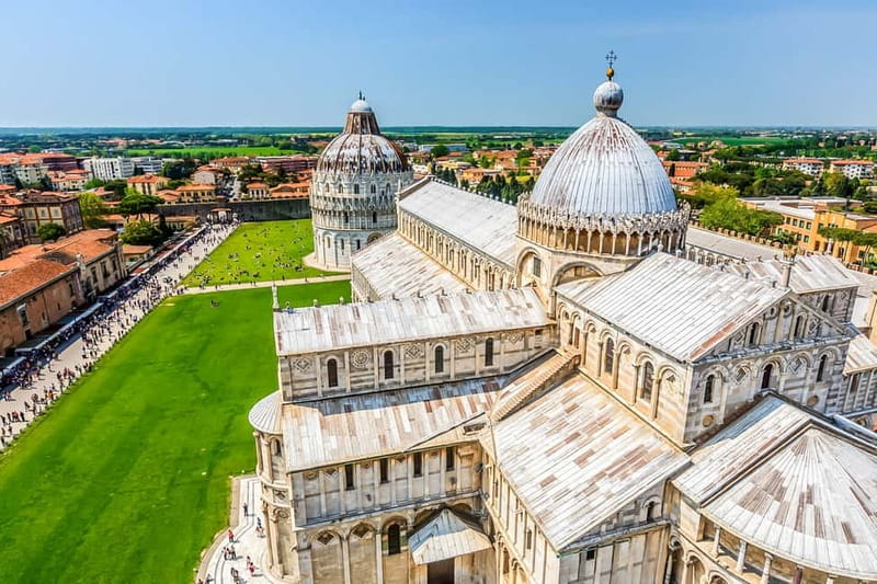 Reserved Entrance to Leaning Tower of Pisa & Cathedral - Why the Leaning Tower is worth climbing
