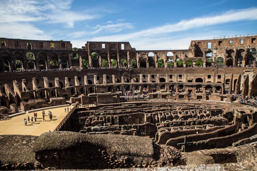 Rome: 1-Hour Fast Colosseum Tour - Timing, bags, and simple preparation
