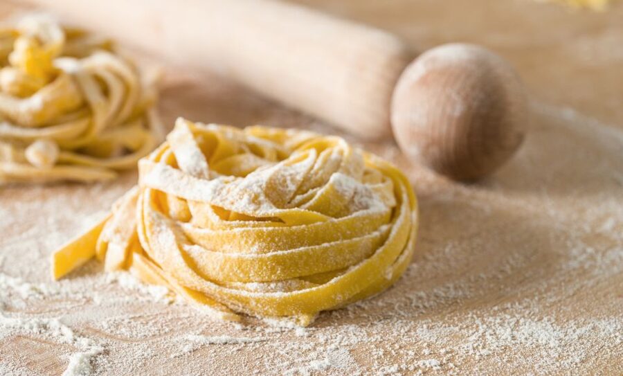 Rome: 3-in-1 Fettuccine, Ravioli, and Tiramisu Cooking Class - Practical details that affect your decision
