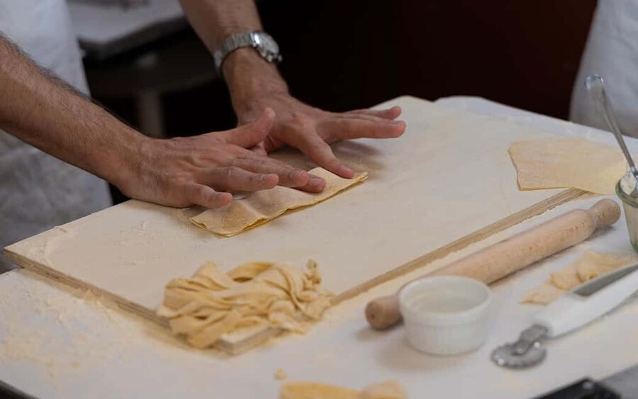 Rome: 3-in-1 Fettuccine, Ravioli, and Tiramisu Cooking Class - How much value do you get for $81?