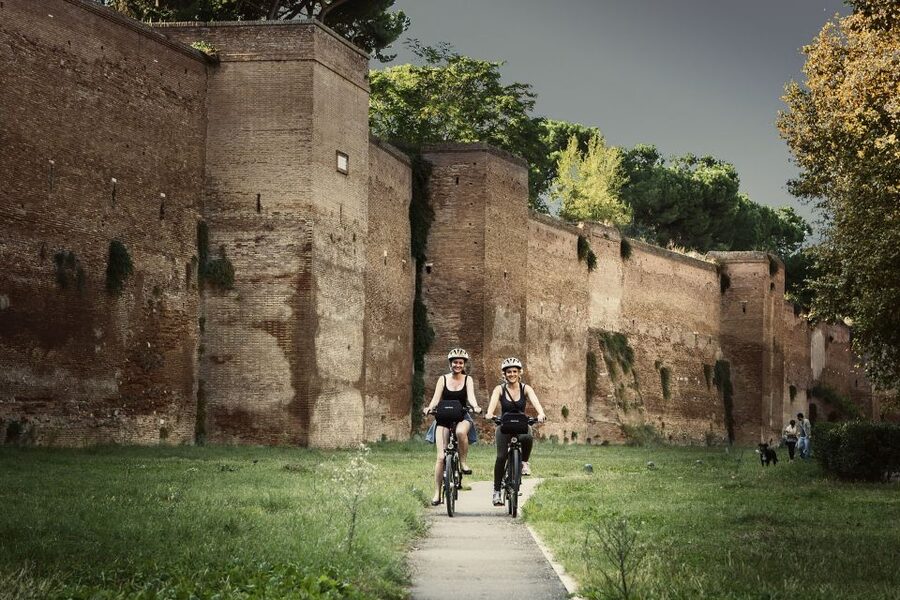Rome: Appian Way, Catacombs, & Roman Aqueducts E-bike Tour - Riding past Roman tombs and villas