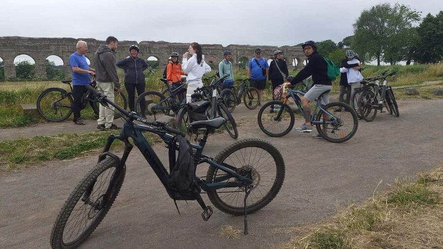 Rome: Appian Way E-Bike Tour Catacombs, Aqueducts & Picnic - Who Should Book This Rome Bike Tour?