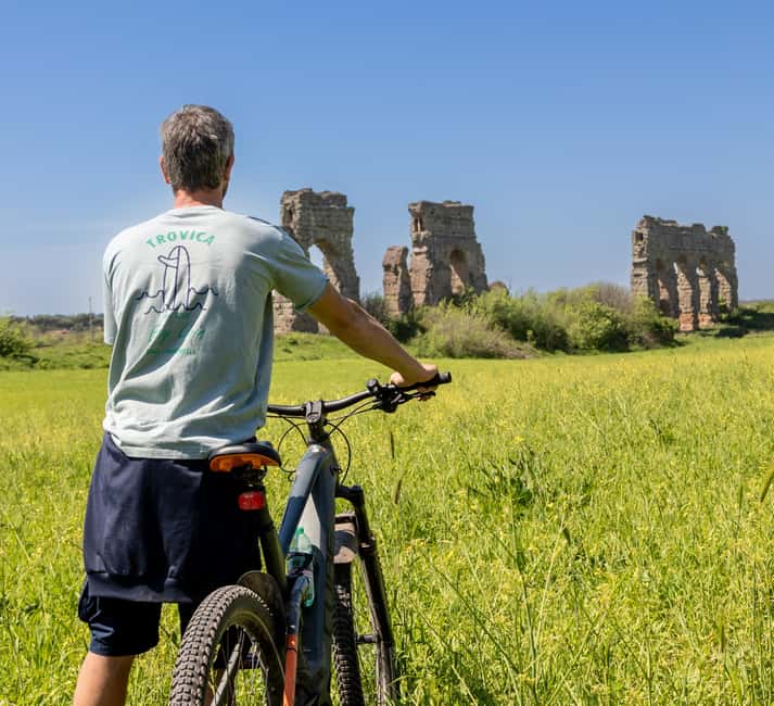 Rome:Appian Way E-bike Tour with Catacombs, Aqueducts & Food - The Roman food stop and aperitivo break