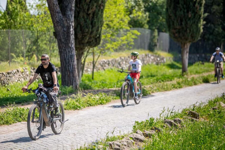 Rome:Appian Way E-bike Tour with Catacombs, Aqueducts & Food - What the five-hour timing really means