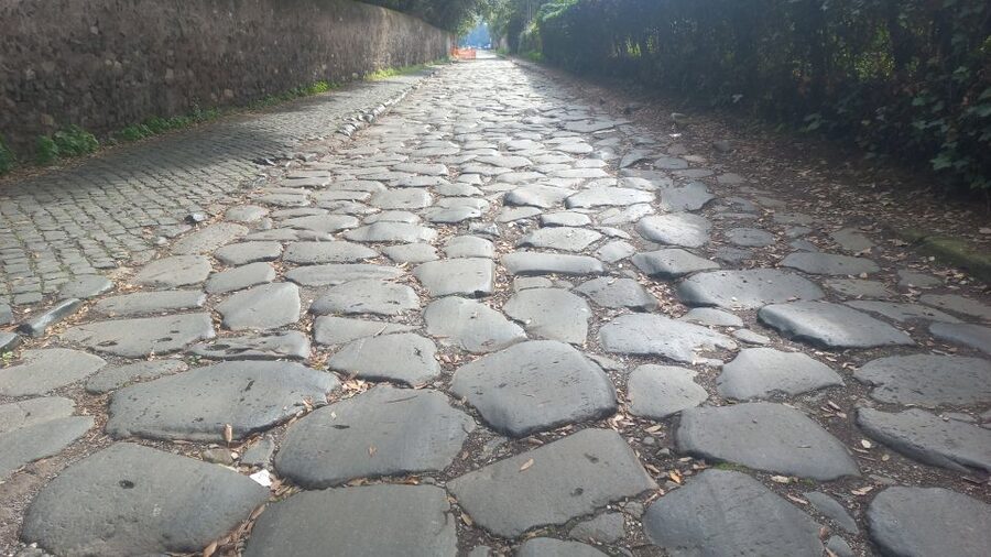 Rome: Appian Way Golf Cart Tour with Roman Catacombs Entry - The 30 to 35 minute catacomb visit