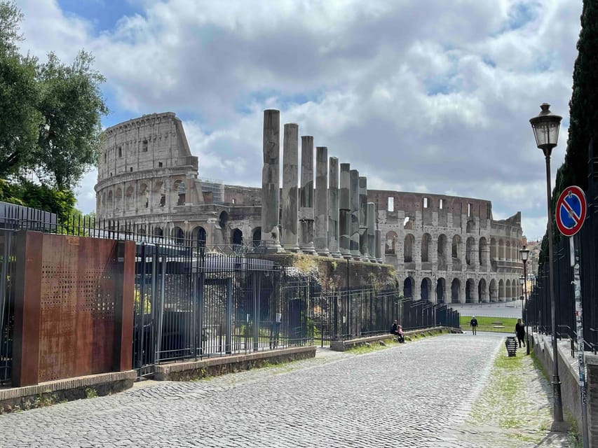 Rome: Arena Colosseum Tour with Arena Access - Entering the Colosseum with a timed group