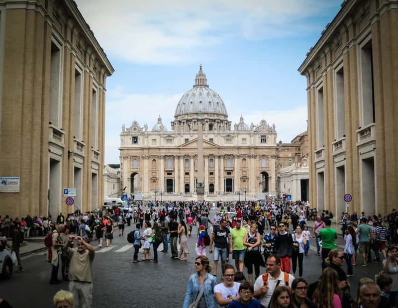 Rome: Audience Pope Leo XIV with guided tour - Meeting Near Via della Conciliazione