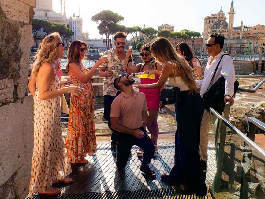 Rome: Bar Crawl with Local Guide & Drinks - Why Monti is a clever place for a bar crawl