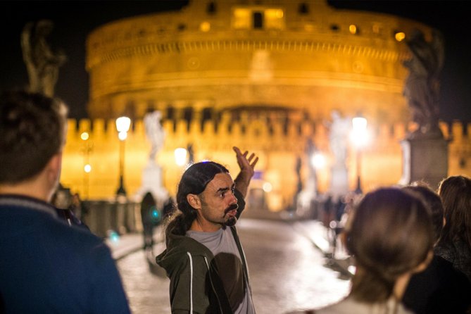 Rome by Night Walking Tour - Legends & Criminal Stories - Finishing near Castel Sant’Angelo