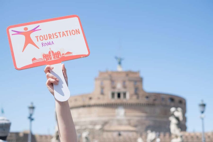 Rome: Castel Sant'Angelo Skip-the-Line Ticket - Moving through the former mausoleum