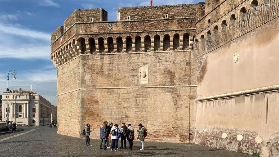 Rome: Castel Sant'Angelo Skip-the-Line Ticket - What the skip-the-line ticket really saves