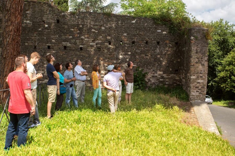 Rome: Catacomb of St. Callixtus and Appian Way Guided Tour - The guide makes the difference