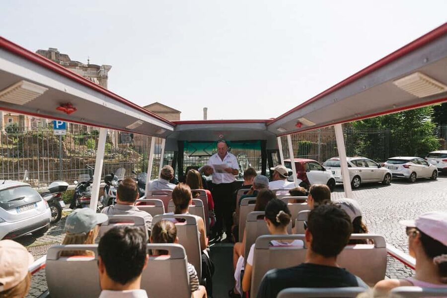 Rome: Catacombs Guided Tour with Transfer - The 30-minute ride is part of the experience