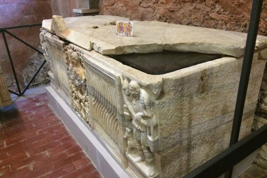 Rome: Catacombs of St. Sebastian Entry Ticket & Guided Tour - The 30-minute route underground
