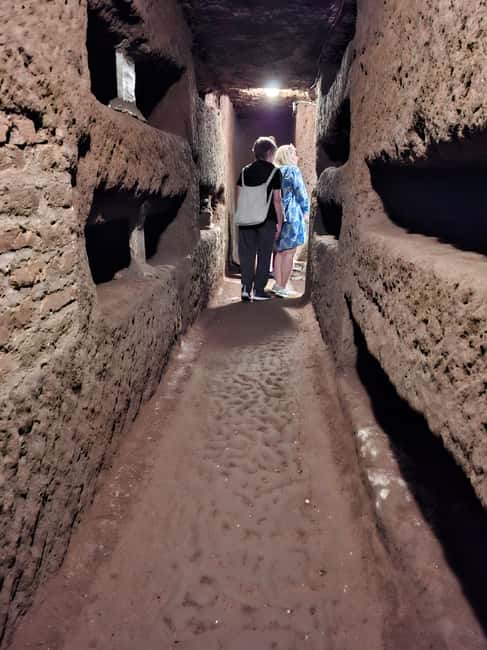 Rome: Catacombs Skip-the-Line Tour with Tickets - The guides make or break the experience