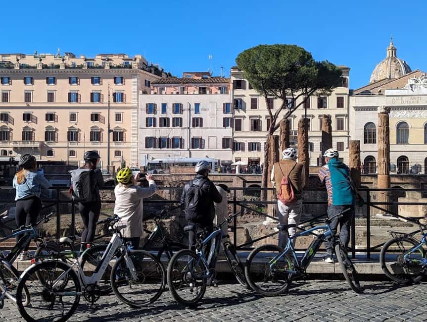 Rome: City Highlights Electric Bike Tour - Guides, group size, and the personal touch