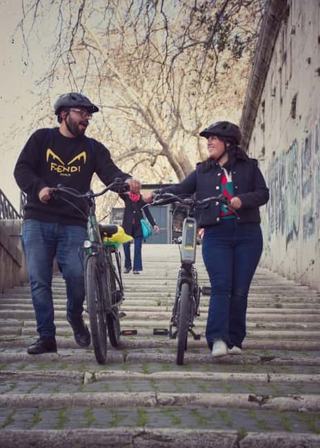 Rome: City Highlights Electric Bike Tour - Tiber Island, Circus Maximus, and the Colosseum