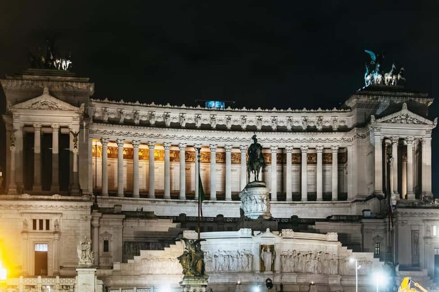 Rome: City Highlights Moonlight Walking Tour - The Pantheon from the outside