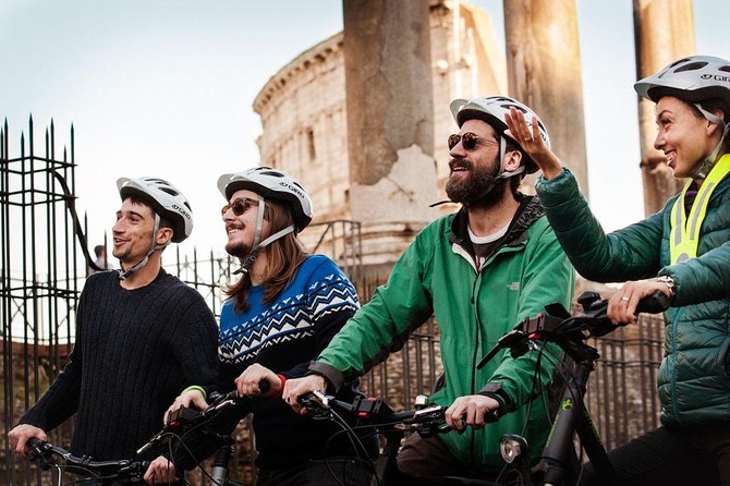 Rome City Small Group Bike Tour with quality Cannondale EBike - Piazza del Popolo and Villa Borghese views