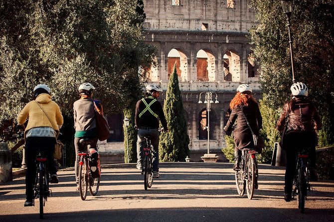 Rome City Small Group Bike Tour with quality Cannondale EBike - Capitoline Hill and the final view