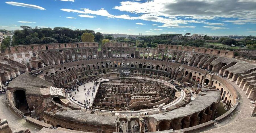 Rome: Colosseum and Ancient Rome Guided Walking Tour - Meeting the guide near the Colosseum