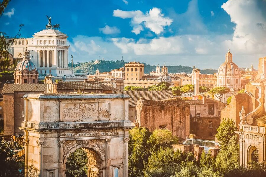Rome: Colosseum Arena, Palatine Hill & Forum Guided Tour - Entering Through the Gladiator’s Gate