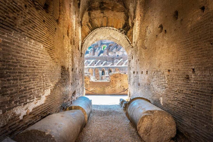 Rome: Colosseum Express Tour with Forum & Palatine Access - Early access and the morning advantage