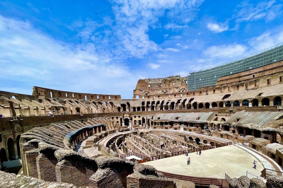 Rome: Colosseum Guided Tour with Entry Tickets - Language, weather, and timing tips