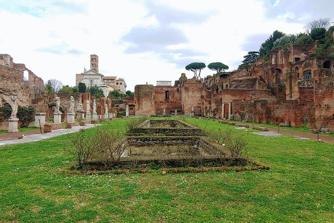 Rome: Colosseum Guided Tour with Roman Forum and Palatine hill - Practical tips for a smoother visit