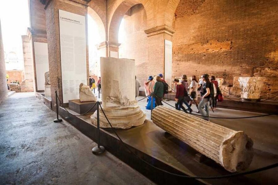 Rome: Colosseum, Palatine & Roman Forum Tour w/Entry Ticket - Key points to know before booking
