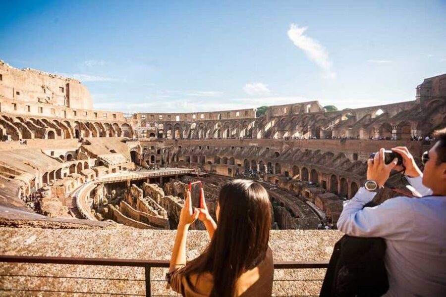 Rome: Colosseum, Palatine & Roman Forum Tour w/Entry Ticket - Entering the Colosseum with priority access