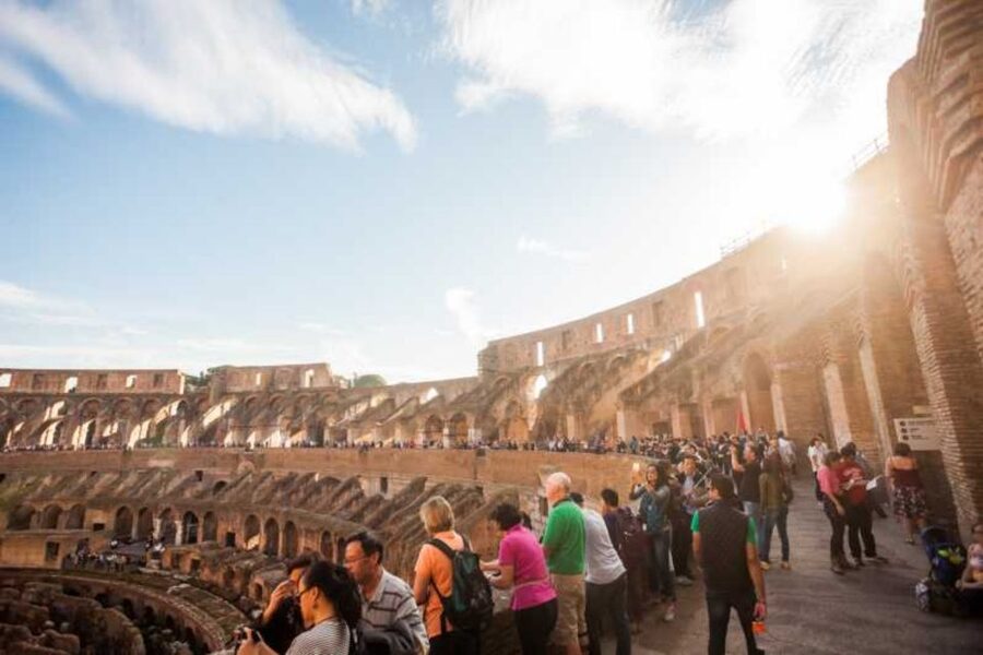 Rome: Colosseum, Palatine & Roman Forum Tour w/Entry Ticket - Heat, crowds, and the real pace of the visit