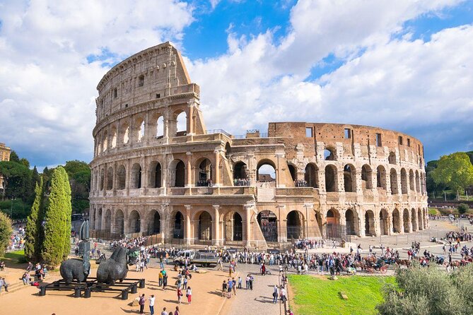Rome: Colosseum, Roman Forum and Palatine Hill Guided Tour - Why a guide helps at the Colosseum