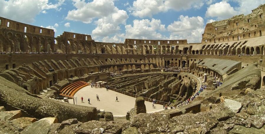Rome: Colosseum, Roman Forum, and Palatine Hill Tour - Why a guide matters in ancient Rome